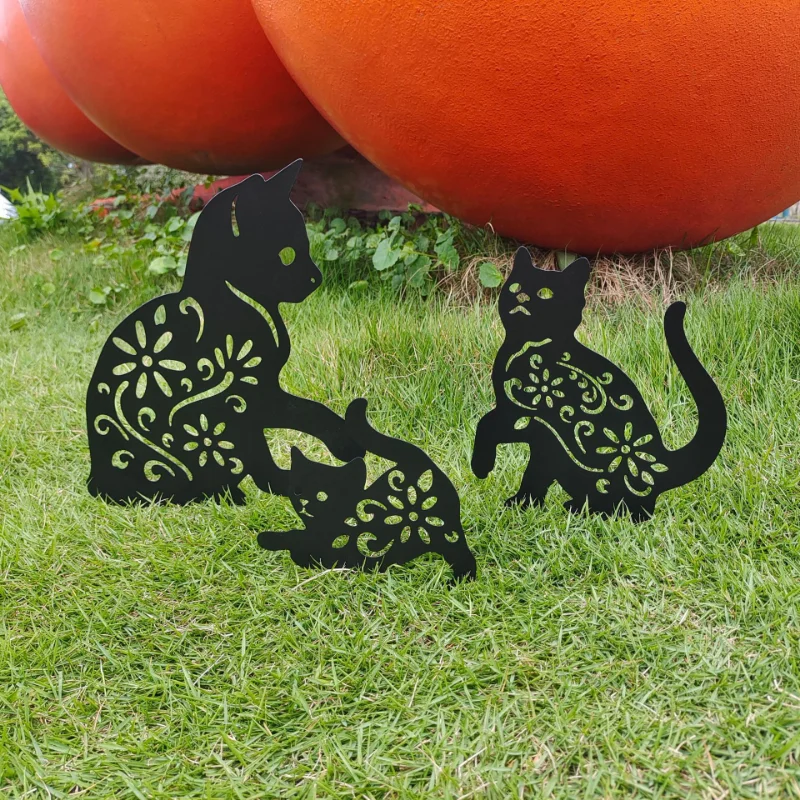 

Metal Garden Decoration Creative Baking Varnish Hollowed Out Cat Landscape Decoration Iron Handicraft home decor decoration