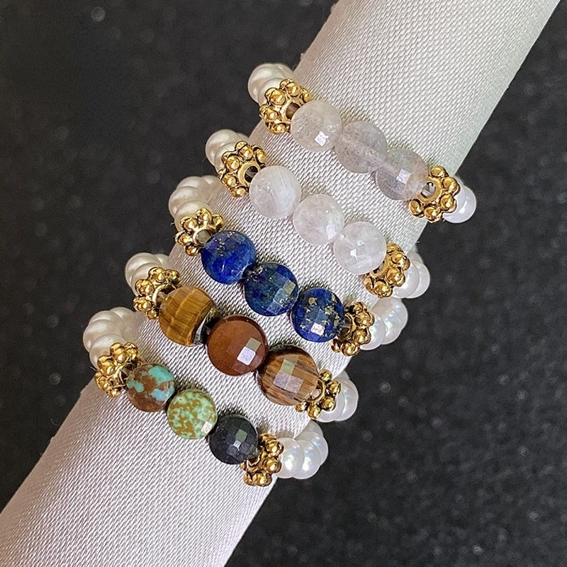 

Multi Color Natural Stone Wedding Rings for Women Handmade Elastic Rope Pearls Moonstone Amethysts Agate Pink Quartz Beaded Ring