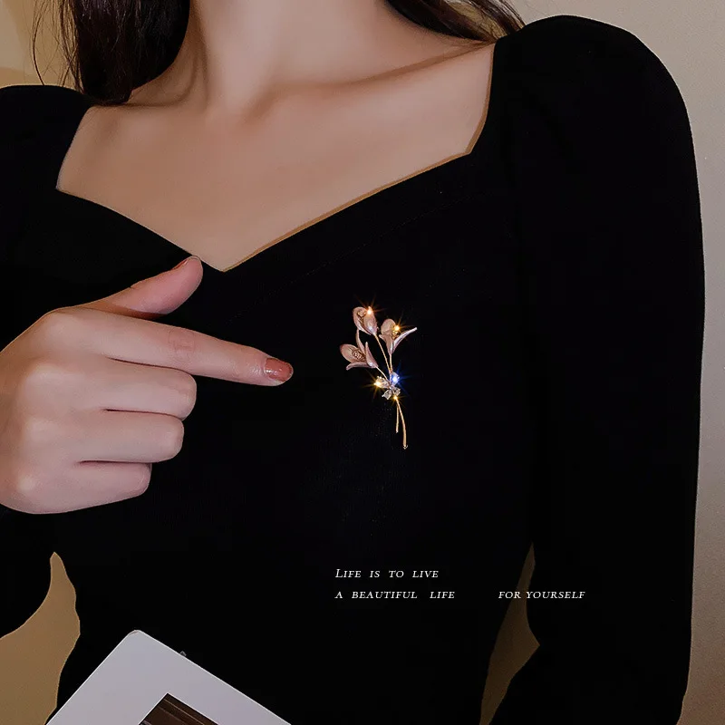 Популярная розовая школьная форма для учеников броши в виде цветка с розовыми