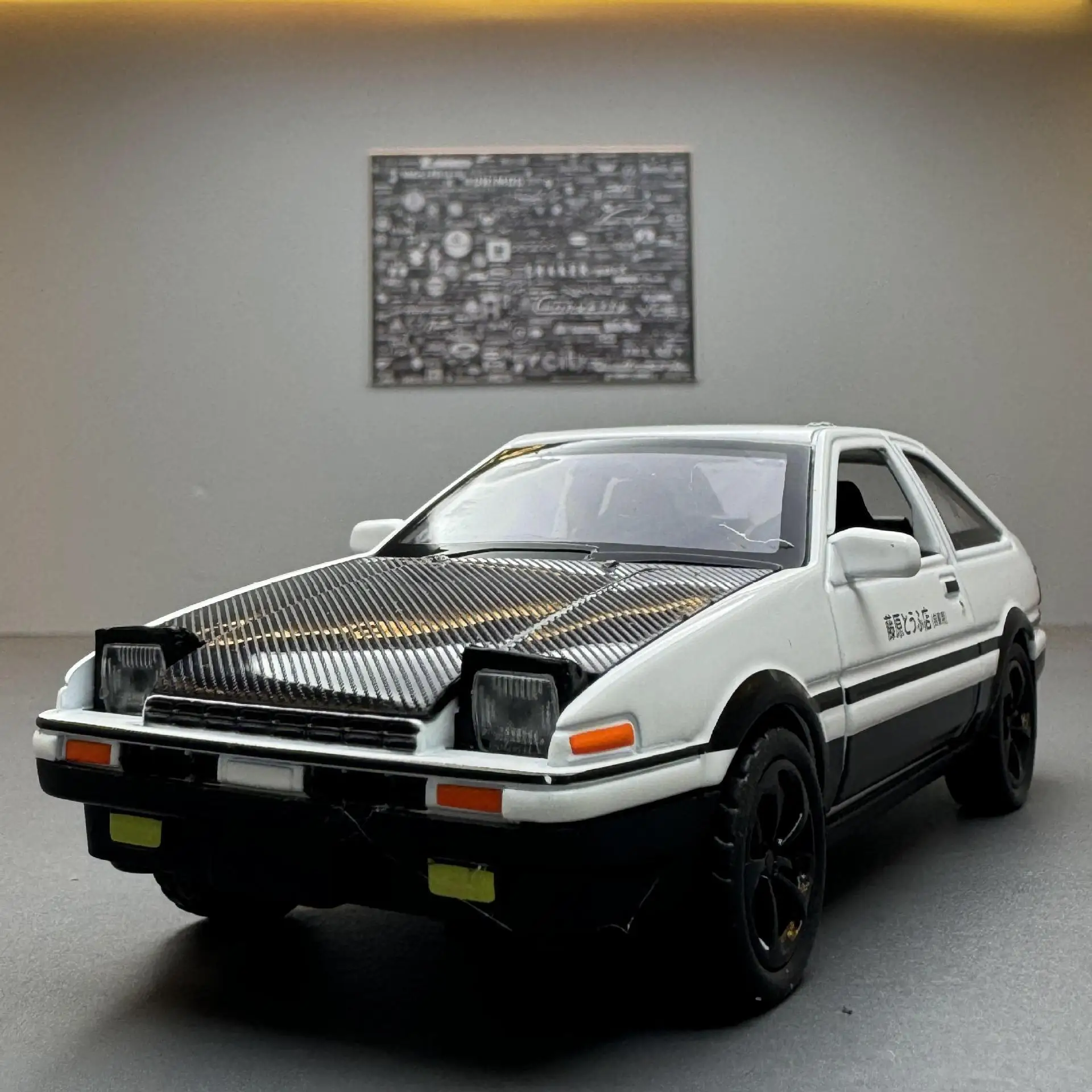 1:36 модель автомобиля из сплава AE86 обратная связь звука и света игрушки для