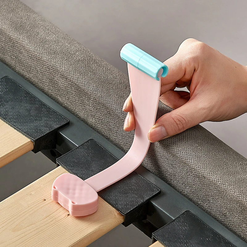 

4/6pcs Plastic BedSheet Clips Slip-Resistant Clamp Quilt Bed Clipper Cover Grippers Fasteners Mattress Holder For Sheets Clothes