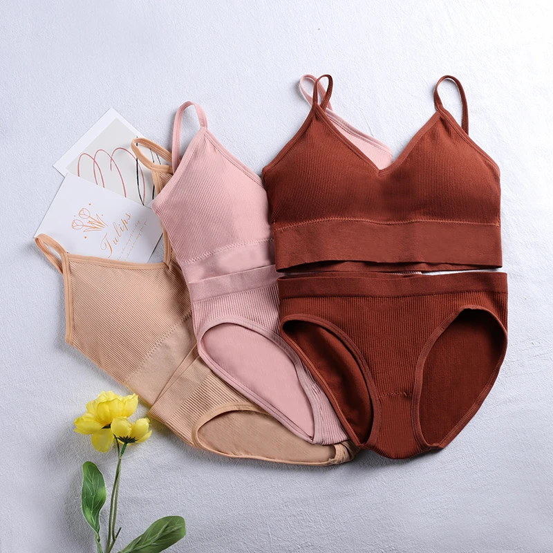 

ATHVOTAR Бесшовный комплект нижнего белья Женский бюстгальтер и трусики Беспроводной мягкий комплект нижнего белья Ребристый интимный