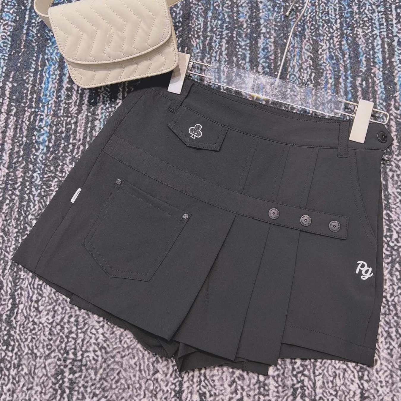 

Fashion Golf Shorts Summer 2022 New WOMEN Sports Skorts