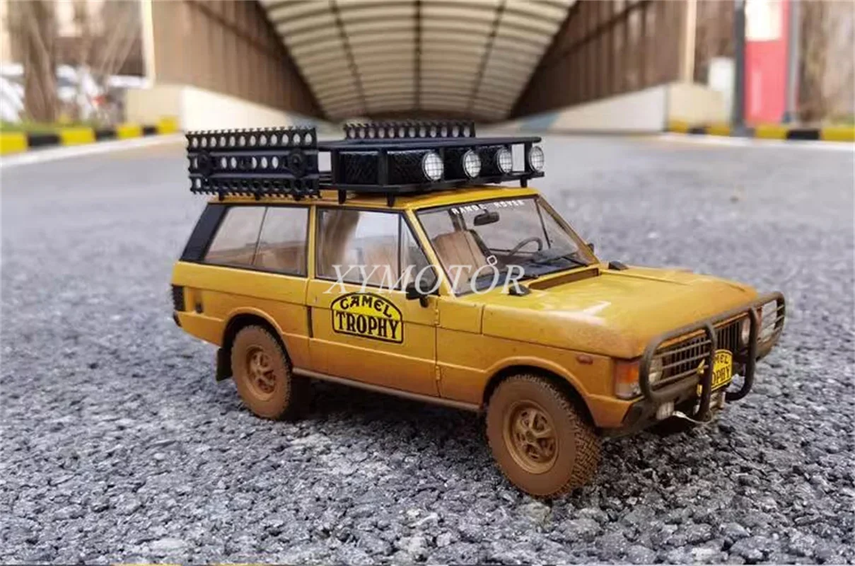 Почти настоящие модели автомобилей 1/18 для Range Rover 1982 Папуа-Новая Гвинея верблюд