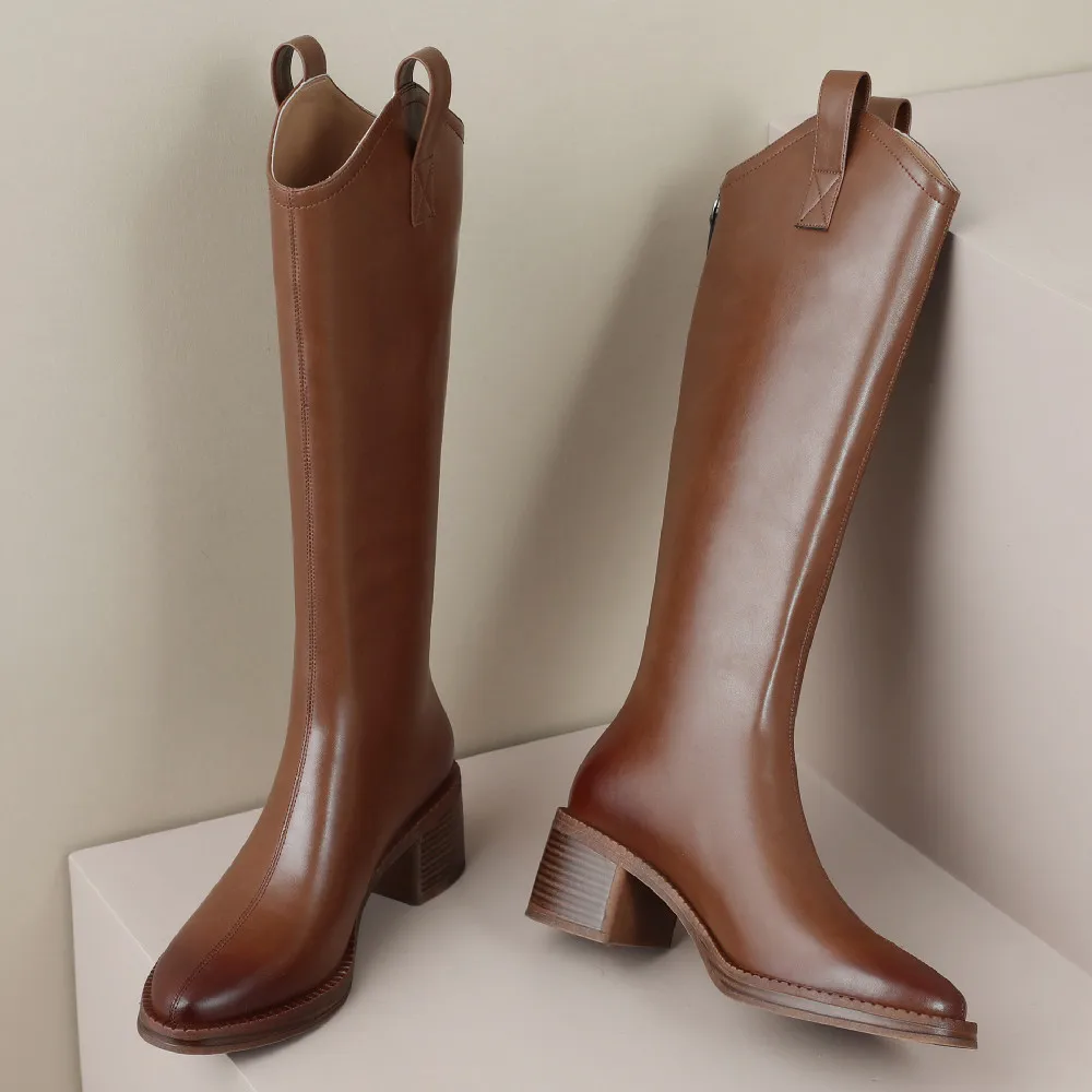 Женские сапоги из натуральной кожи с круглым носком на среднем каблуке 2023 см