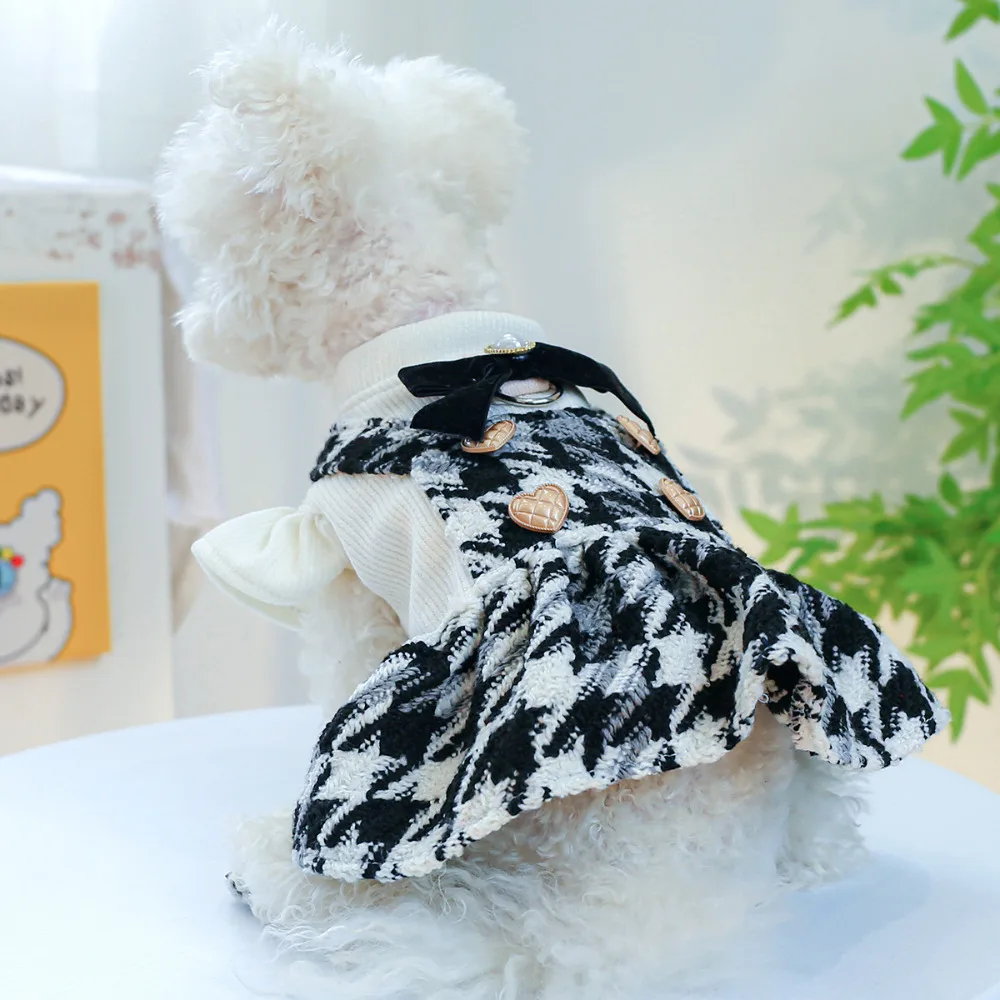 

Small Dog Clothes Autumn Winter Fashion Plaid Skirt Pet Princess Dress Puppy Desinger Shirt Cat Harness Poodle Chihuahua Yorkie