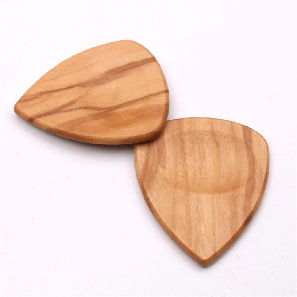 

Holder Guitar Picks Smooth Strong Wooden 1pc Bass Parts Hand Polished Hand Sanded Plectrum Plectrum Heart Shape