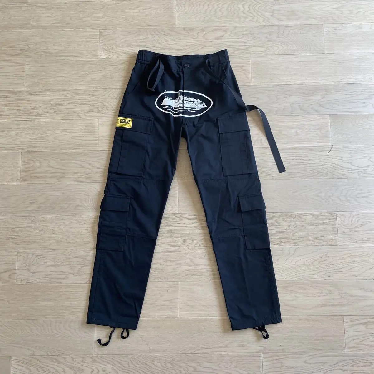 

High Street Chic Casual Pants Corteiz Black White Logo Yellow Patch Cargo Top Quality Pants EU Sizes XS-XL