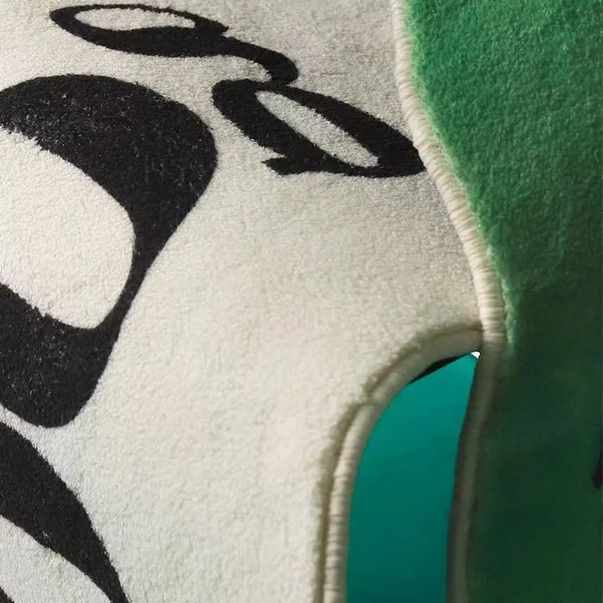 Модный несимметричный толстый ковер смешной прикроватное одеяло для спальни