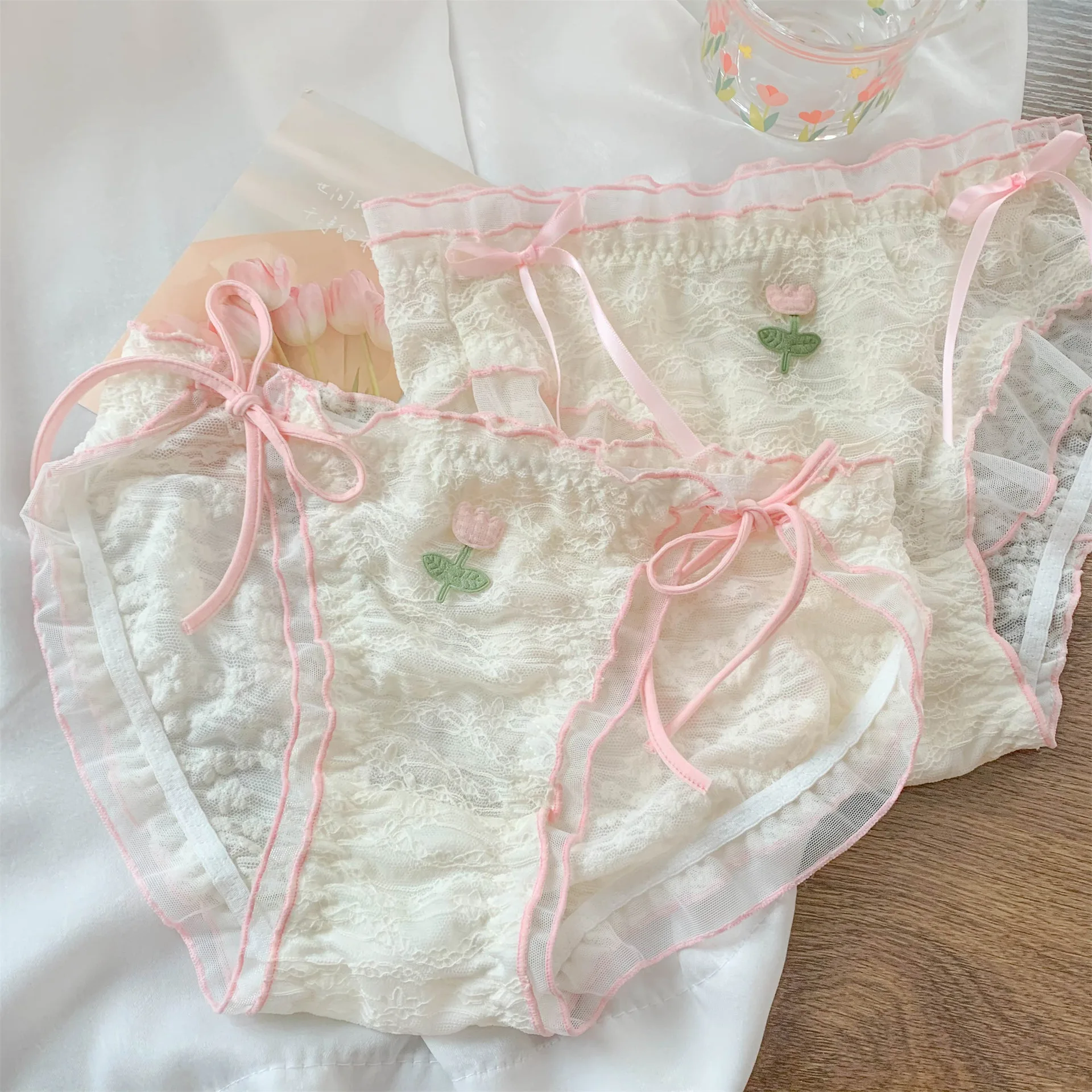 

Japanese Sweet Mesh Lace Lace Bow 2023 New Sexy Mid Waist Comfortable and Breathable Fashion Triangle Short Pants WOMEN Panties