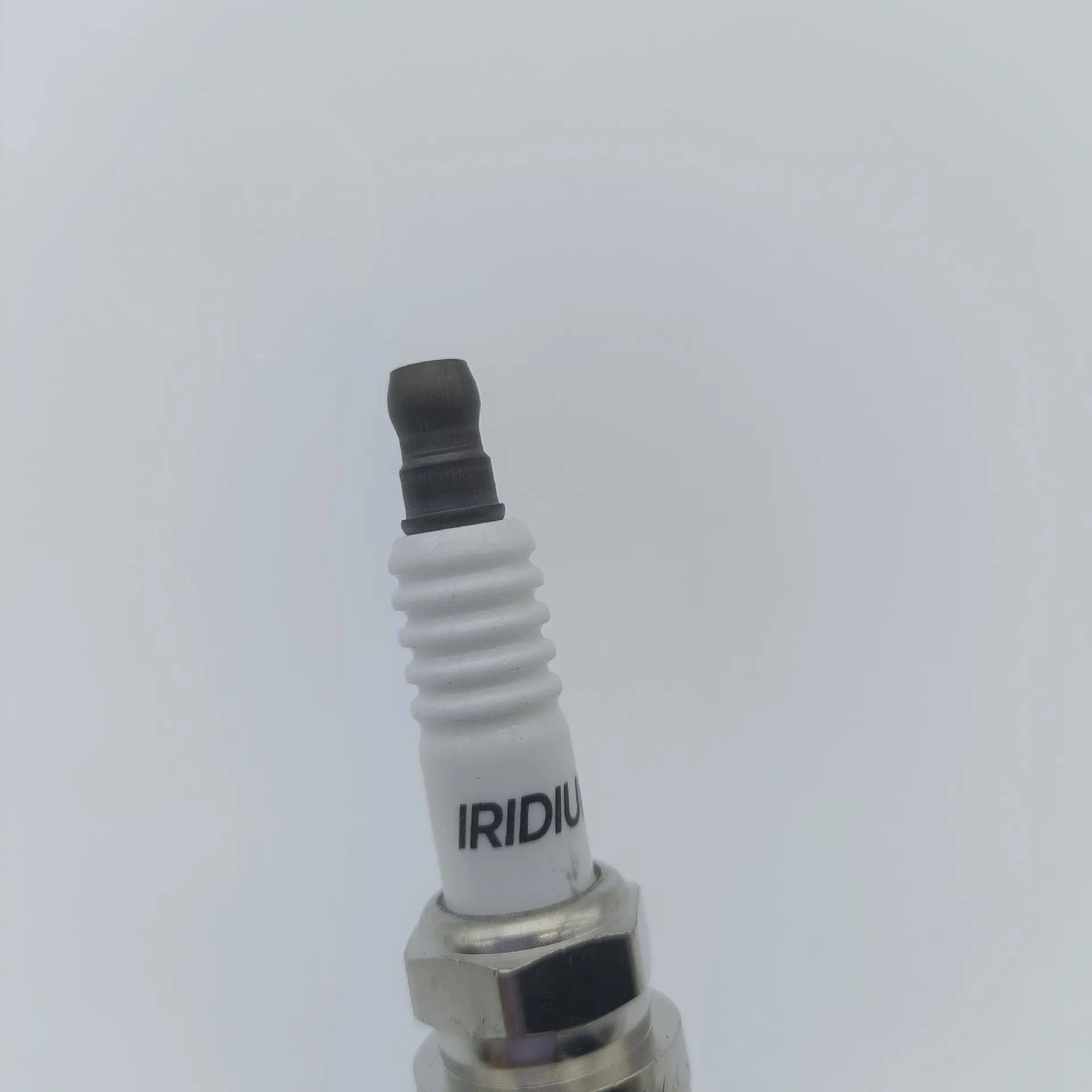 

4Pcs 22401AA630 Iridium Spark Plug Fit Subaru Forester Baja Impreza Legacy Outback Tribeca for Volvo ILFR6B 6481