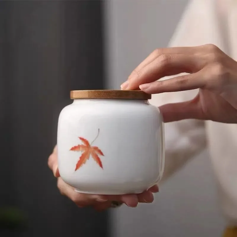 

Hand-Painted Sealed Tea Containers Ceramic Pu'er Small Storage Jar Portable Tea Box Tea Jar Tea Storage Box Ceramic Jar Tea