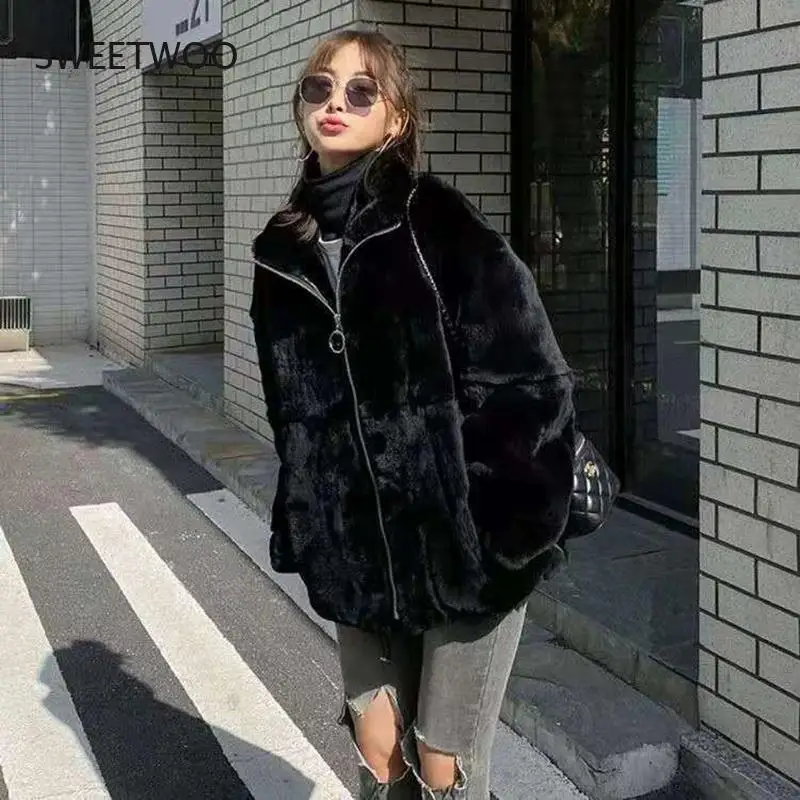 2021 New Winter Women's Loose Imitation Mink Leather Zipper Cardigan Coat Streetwear Warm Thicken Winter Faux Fur Coat Women