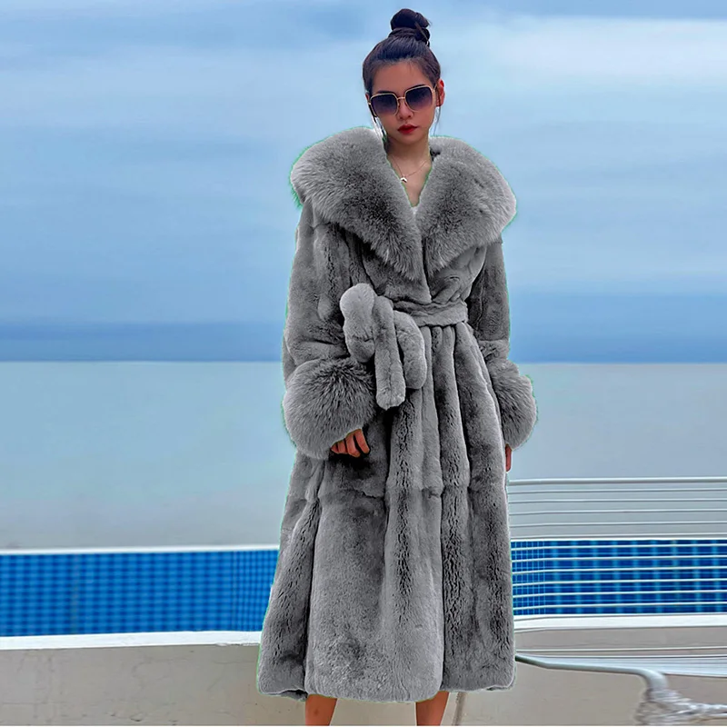 2022 Winter Big Fur Collar High-End Fur Coat Women Long Style Thick European American Temperament Loose Fashion Coats Female