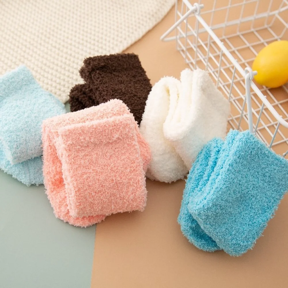 5 Pairs Autumn and Winter Plus Velvet Thickened Half Velvet Women Socks Solid Color Warm Coral Fleece Socks Sleep Floor Socks