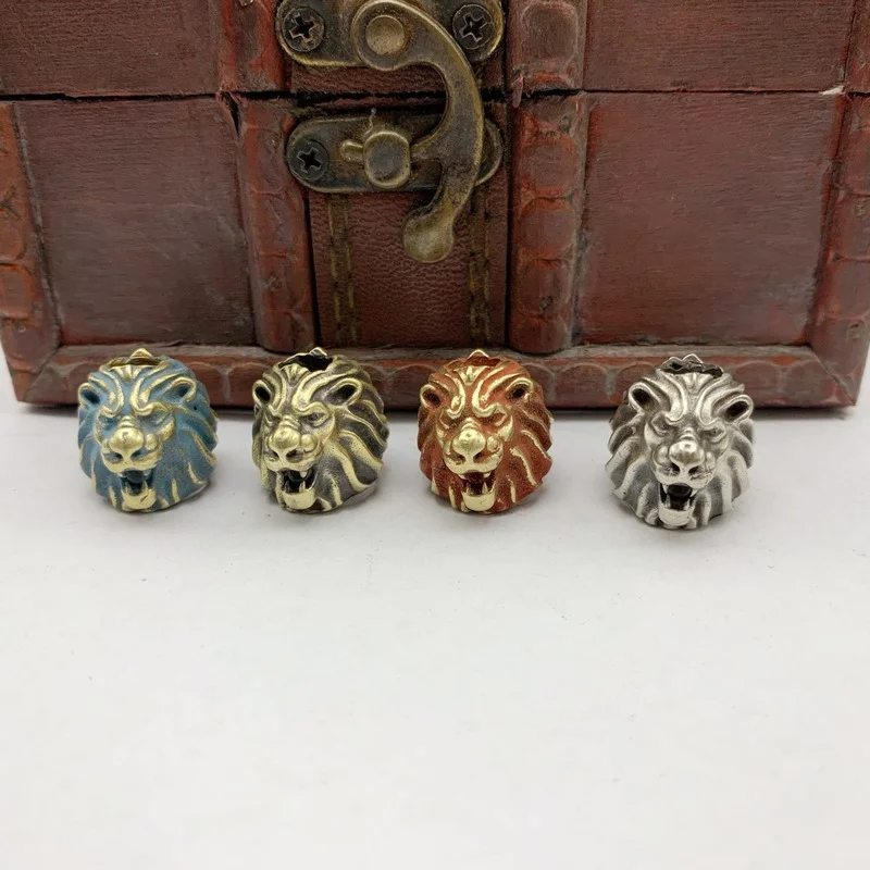 Brass Lion King Knife Pendant Beads Creative Copper Car Keychains Umbrella Rope Bead EDC Outdoor DIY Paracord Pendant Gifts