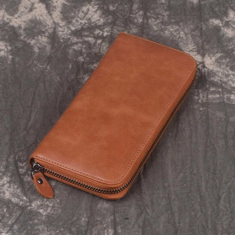 

Vintage Oil Wax Leather Handheld Bag for Men's Multi Card Long Zipper Wallet Fashion Change Women