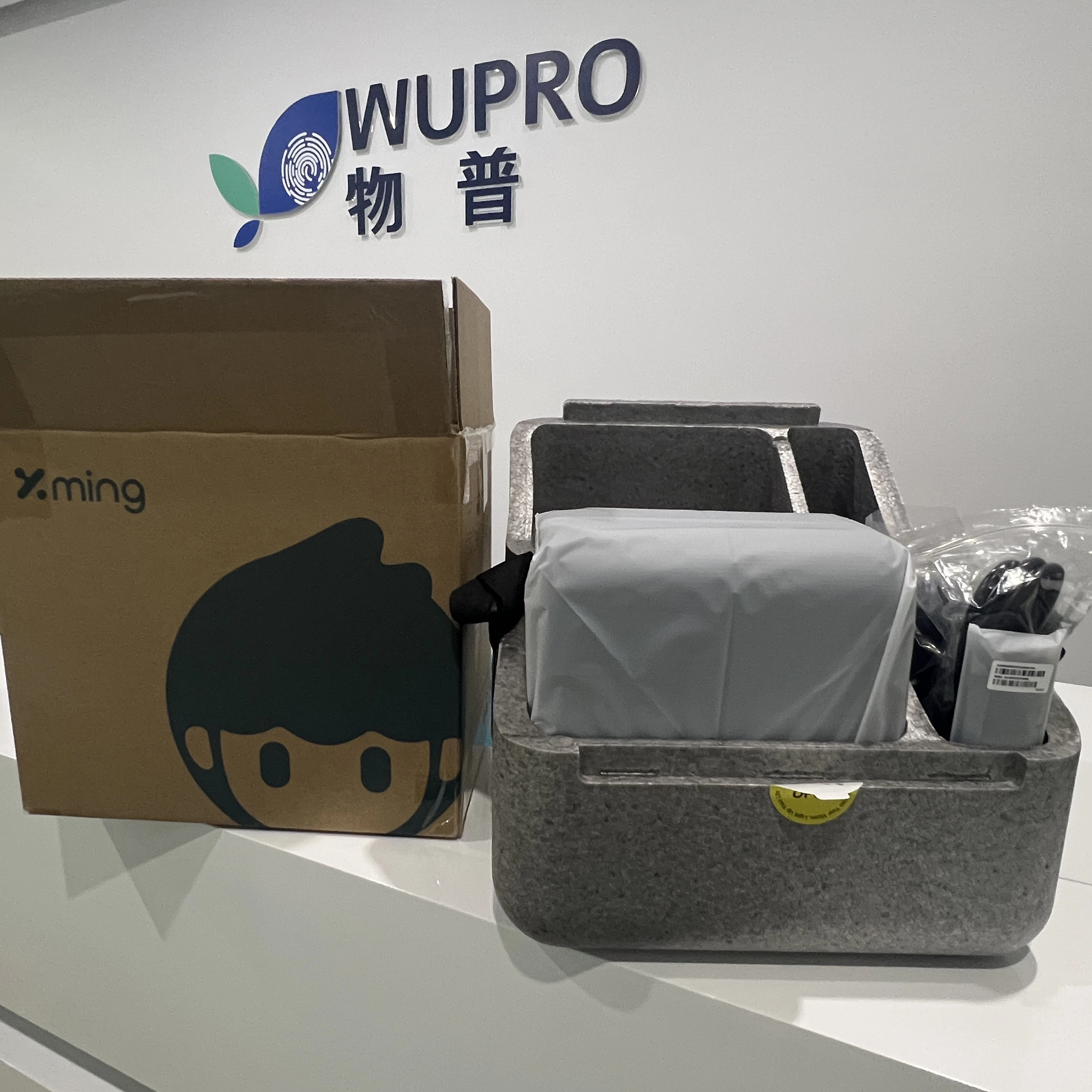 [Бесплатная подставка для проектора] Xming Page One проекторы 500CVIA люмен высокая