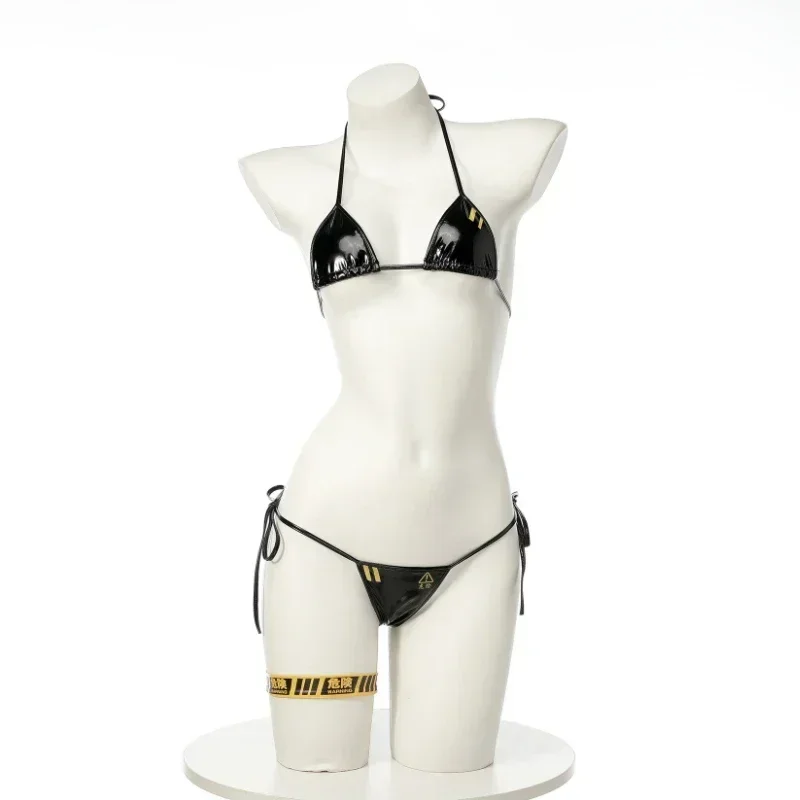 Мини-бикини из кожи в стиле кибер
