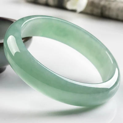 

Zheru Jewelry Natural Myanmar Jade light green 54mm-62mm bracelet Princess bracelet is the best gift for mom and girlfriend