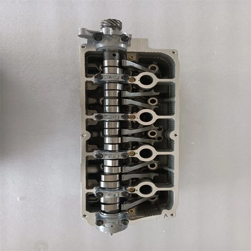 Фото В комплекте головка цилиндра для двигателя suzuki g16a g16b 11110-57802 №3