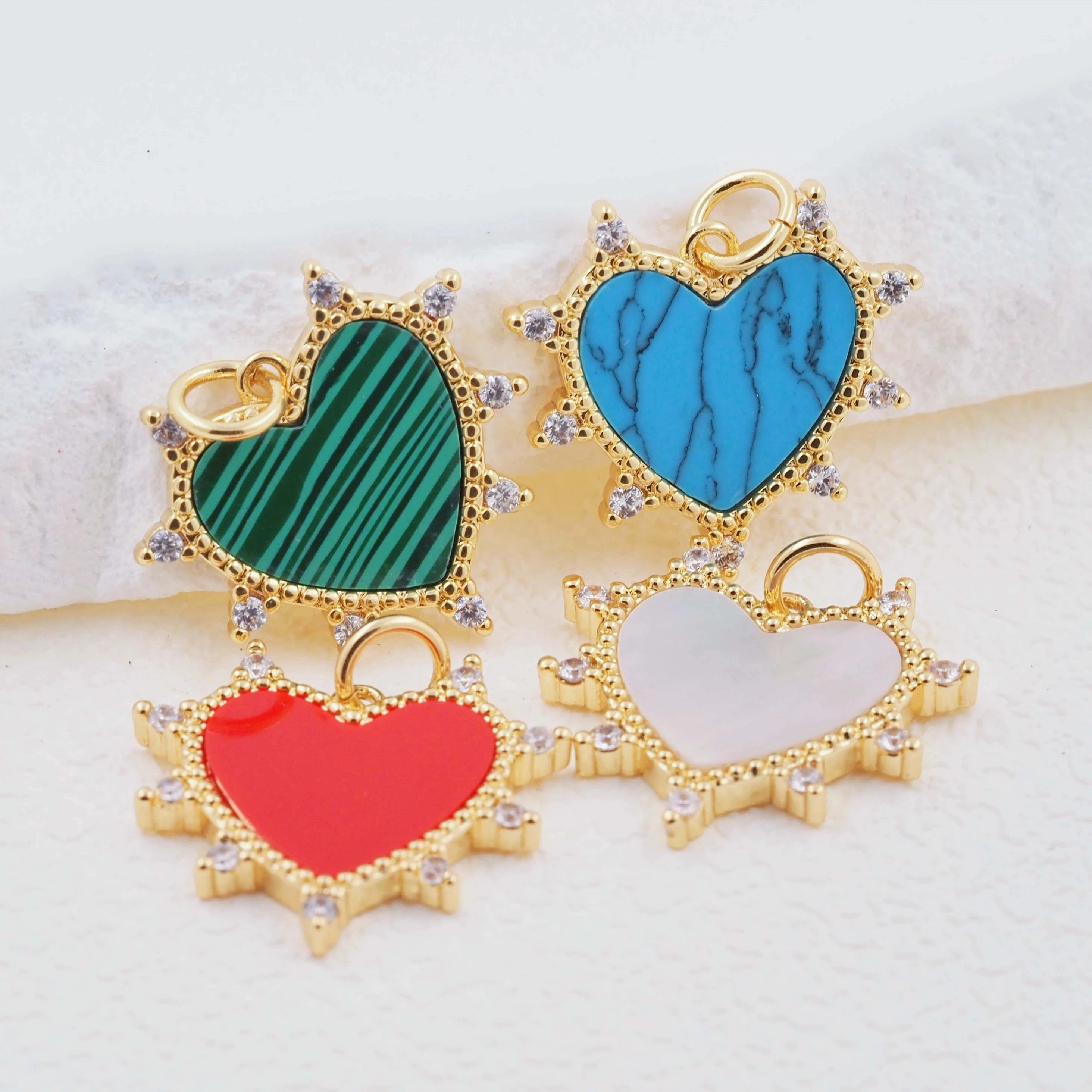 Роскошные подвески в форме сердца ювелирные аксессуары для женщин Латунная