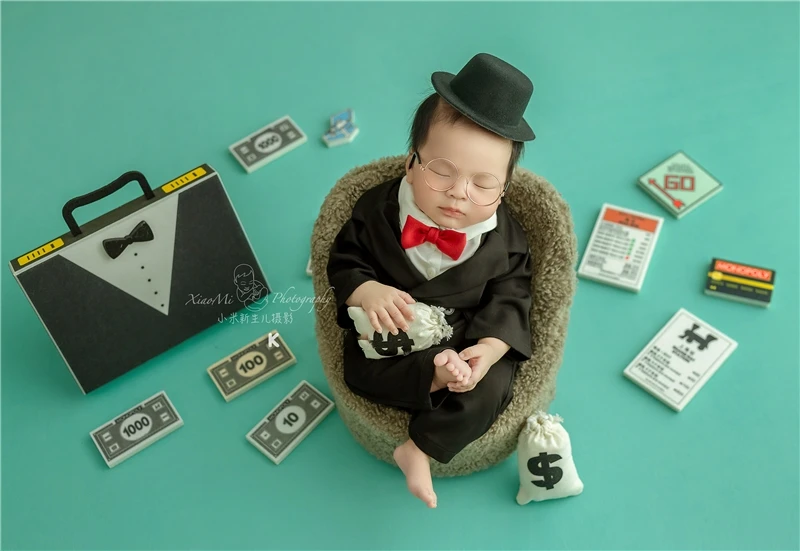 Newborn Baby Boys Photography Props Monopoly Baby Boy Set Gentleman Outfits Dollar Diamond Decorations Blanket Studio Photo Prop enlarge