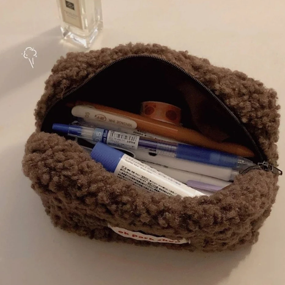 

Plush Storage Bag Cute Stationery Bag Storage Bag Lamb Hair Cosmetic Bag