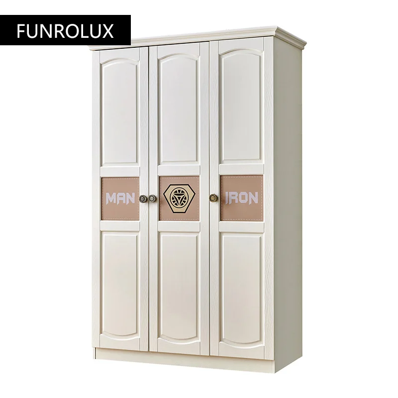 Рисунок 4 - Шкаф с тремя дверями