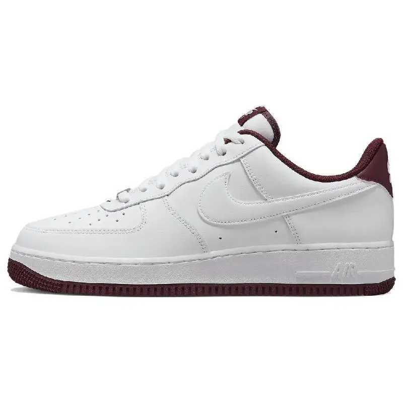 Кроссовки Nike Air Force цвет белый черный