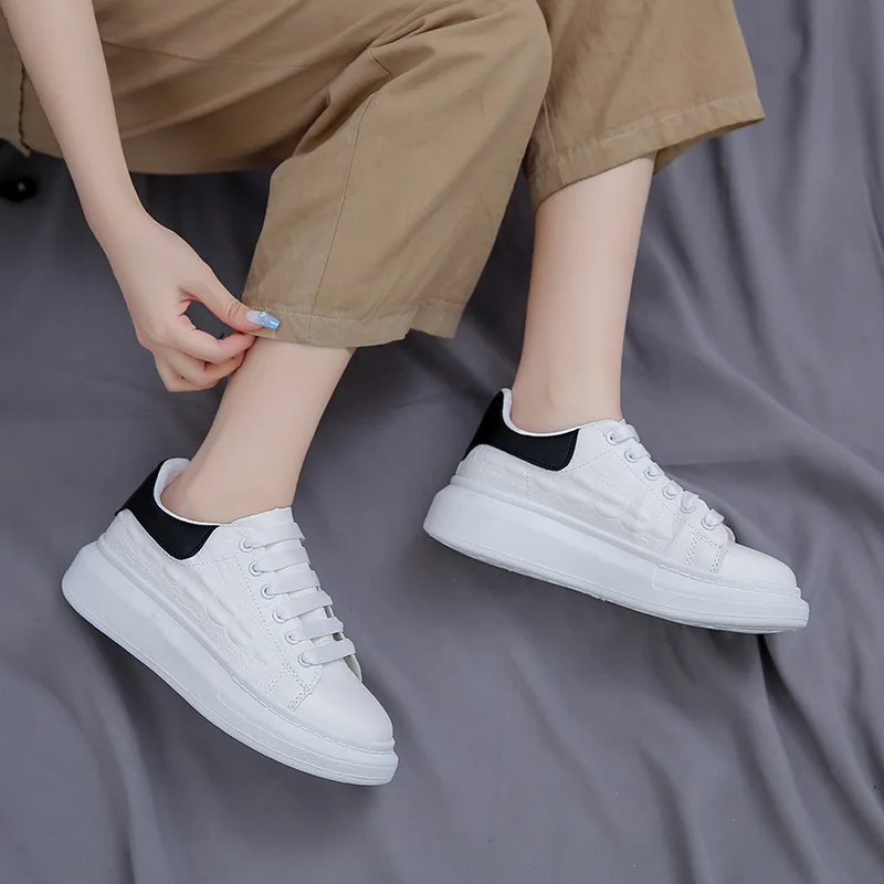2023 Women Wedges Sneakers Lace-Up Breathable Sports Shoes Casual Platform Female Footwear Ladies Vulcanized Shoes Zapatillas
