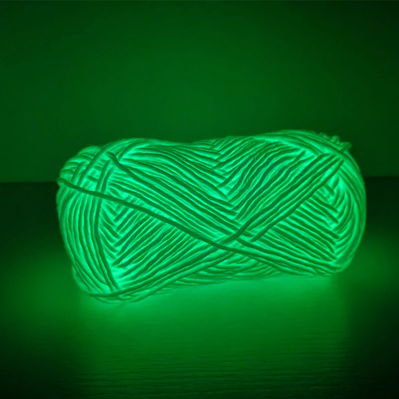 

50g Luminous Yarn Polyester Hand Knitted Luminous Yarn DIY Weave Glow In The Dark for For Cardigan Scarf Suitable for Kids Woman