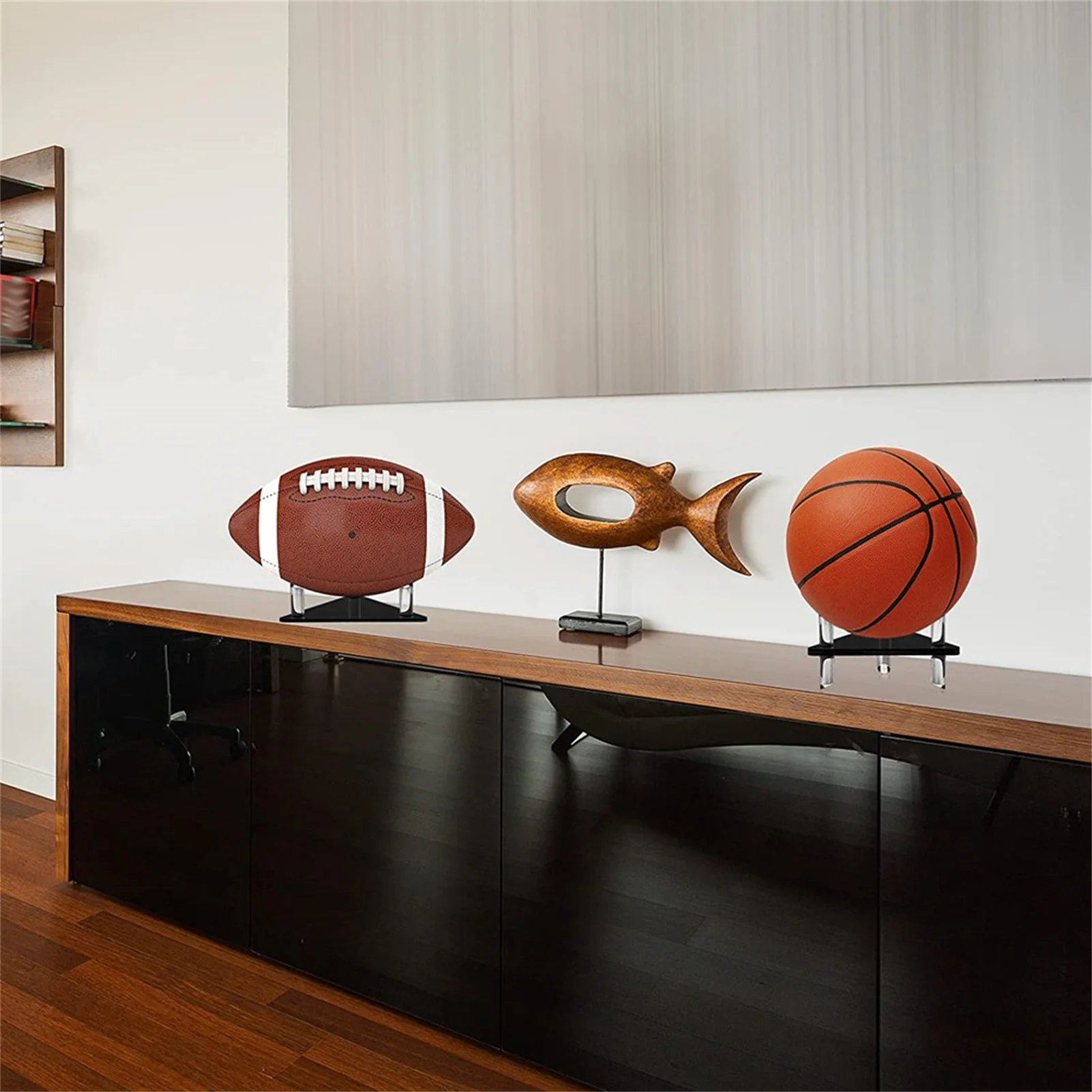 

Acrylic Basketball Stand Triangle Display Sports Ball Stand Display Ball Holder For Football Volleyball Soccer Balls 2pcs