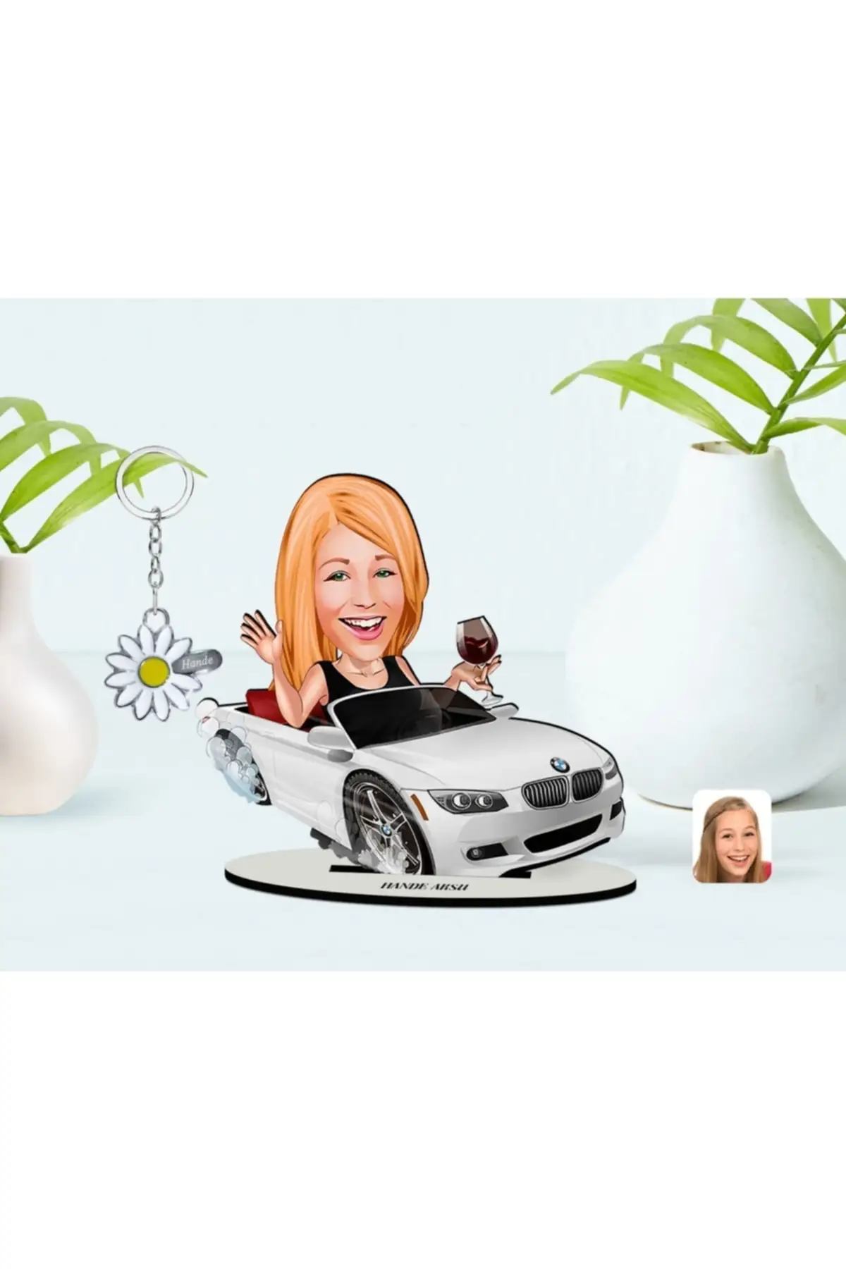 

Personalized Family miniature Round Wooden Stand Trinket-5