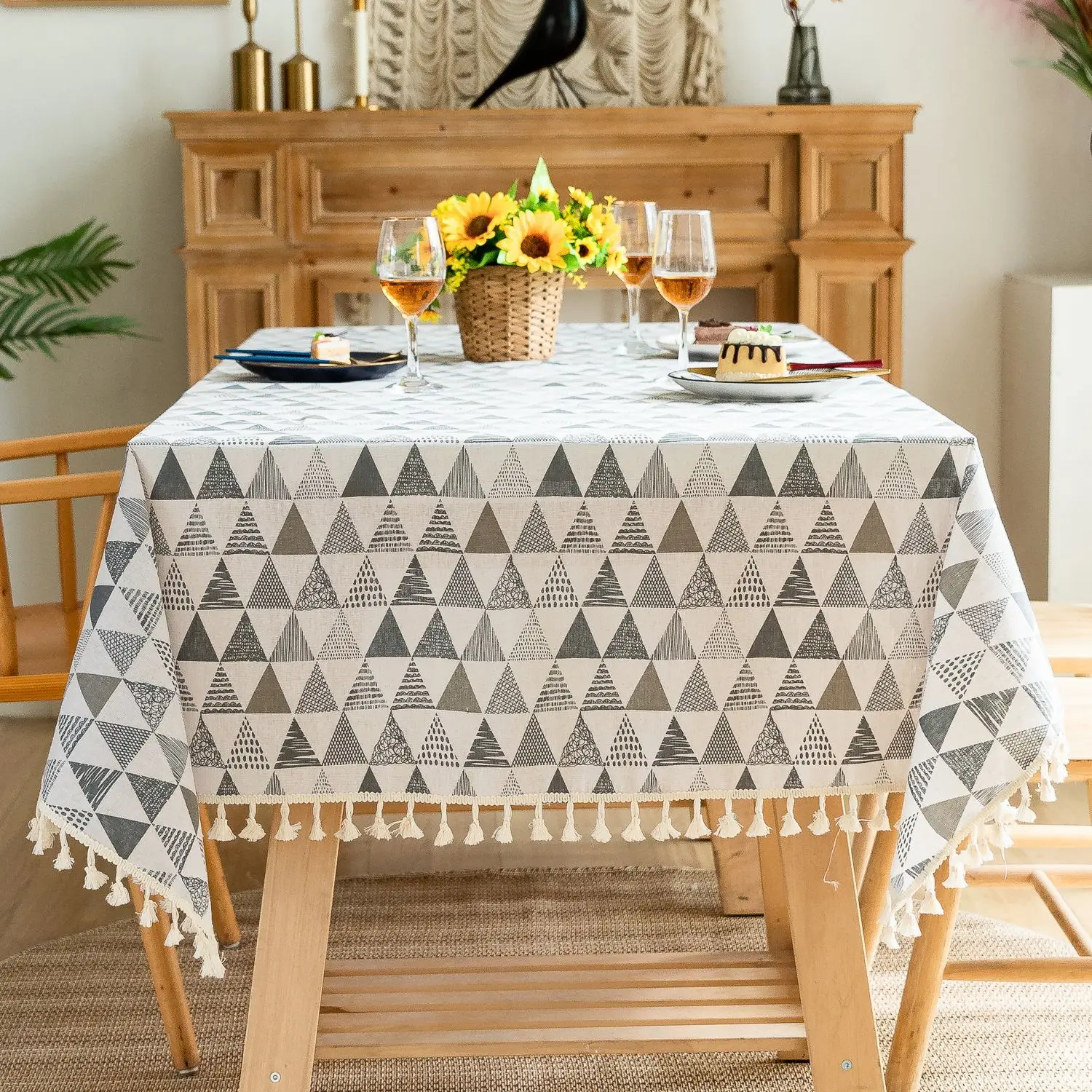 

Cotton Linen Geometric Prints Table Cloth with Tassel Rectangular TableCloth Picnic Household Coffee Table TowelWedding Decor
