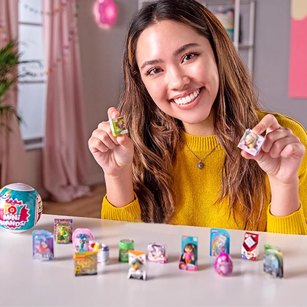 Коллекционная фигурка-сюрприз Gashapon