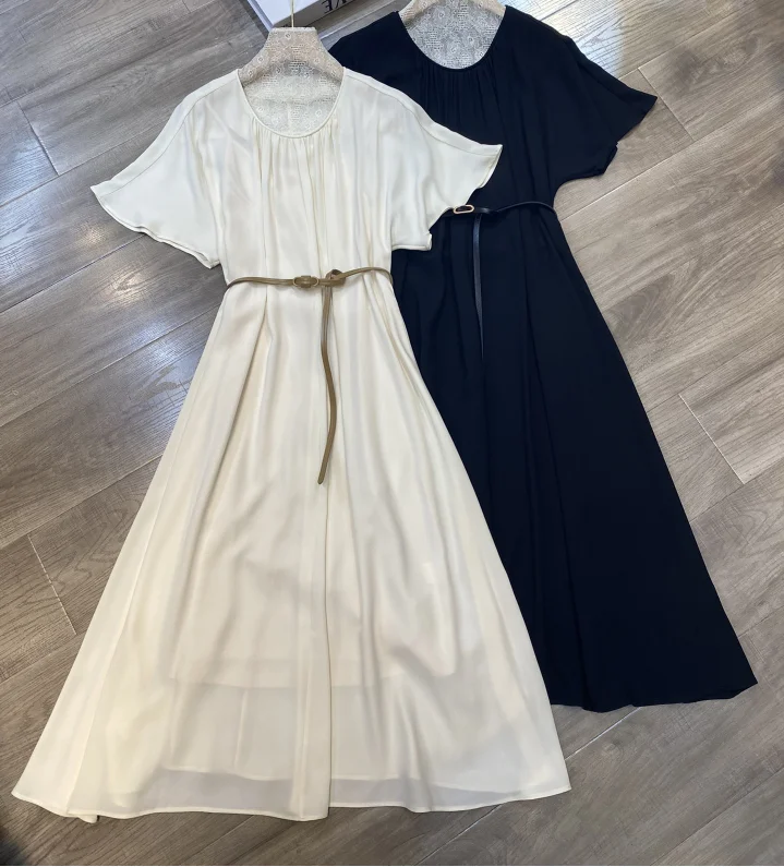 

Новинка Женская одежда для весны и лета 2023 плиссированное платье с круглым вырезом и поясом 0430