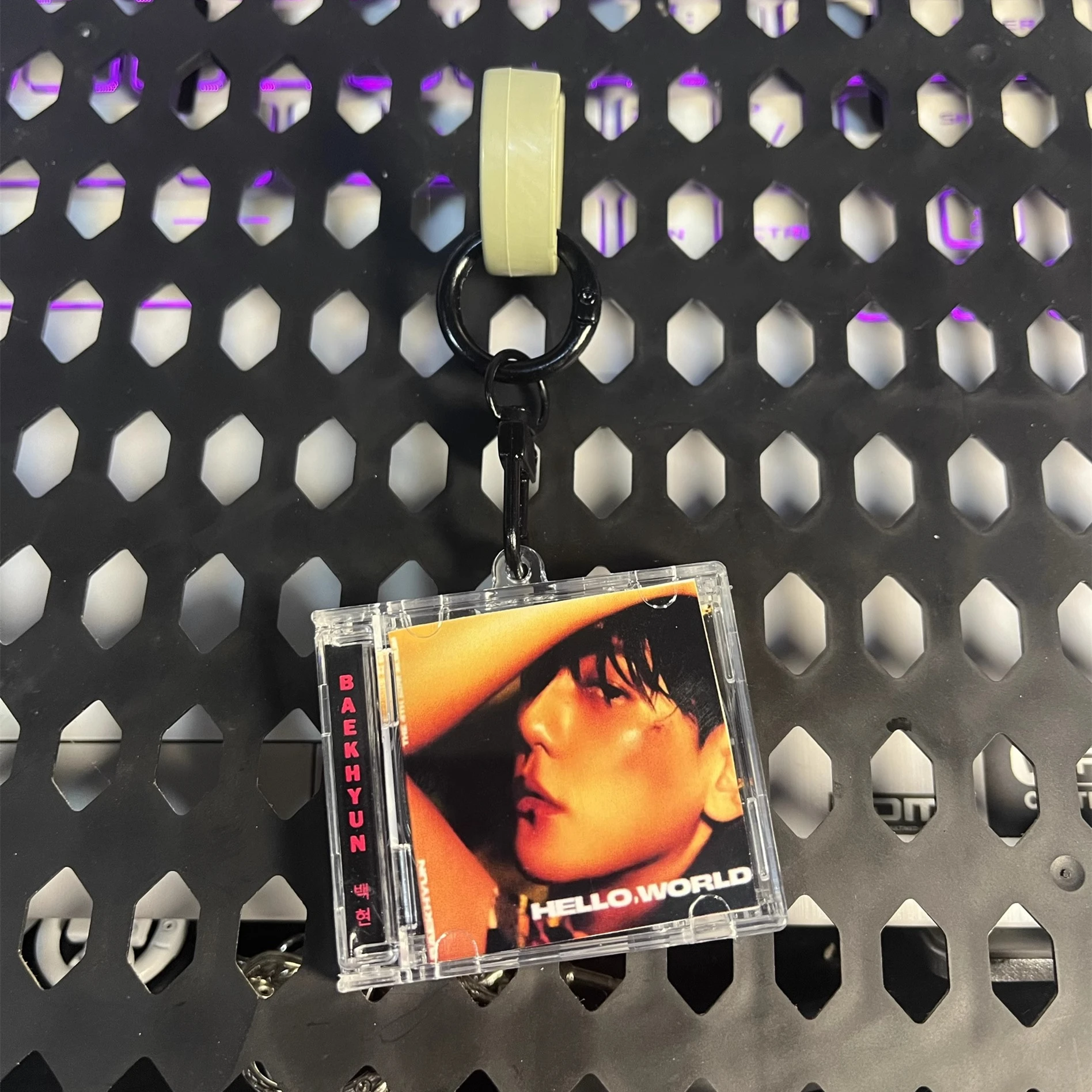 KR Pop BAEK HYUN MINI Music CD NFC Брелок Hello World Album Play Songs Ожерелье Косплей Подвеска Акриловый