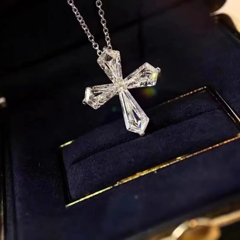 

London Luxury Brand Jewelry High Quality 925 Silver Cross Diamond Pendant Women's Necklace Charm Gift