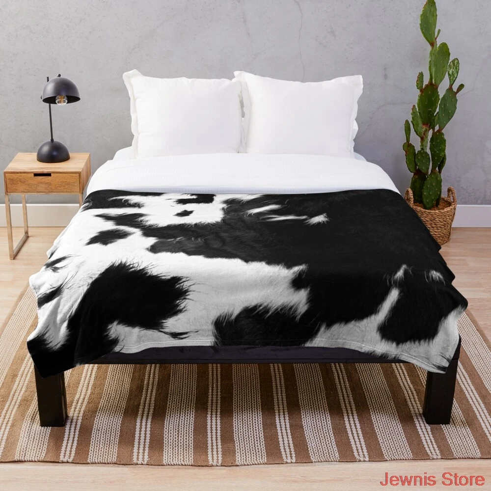 

Modern Cowhide Faux Leather Blanket Fleece Cartoon Print Children Warm Bed Throw Blanket newborn bayby Adult Blanket