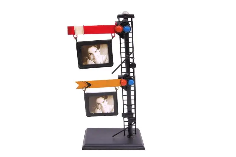 

Decorative Metal Frame Direction Plate Vintage Gift