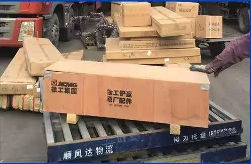 Заводская поставка запасные части для колесных погрузчиков 803072581 GDF32-00D