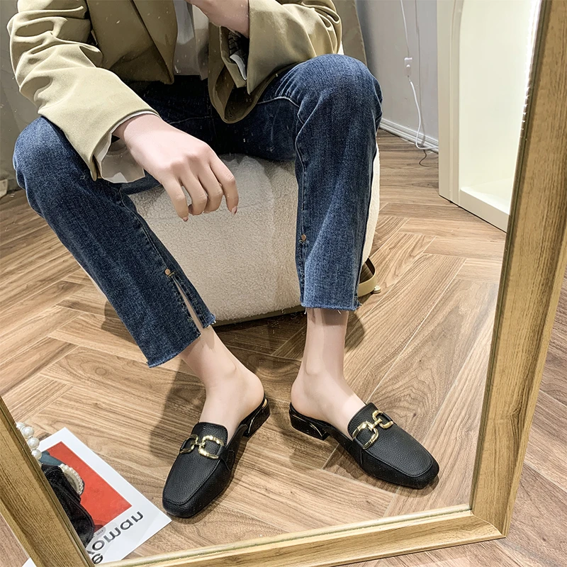

Women's Sandals and Slippers Summer New Fashion Round Head Flat Bottom Non-slip ComfortableLightweight CasualShoes Fashion Shoes