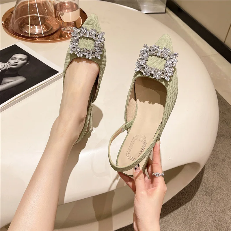 

Design Sense Niche Low Heeled Shoes For Women's New Vintage Single Shoe Water Diamond Square Buckle Back Strap Sandals