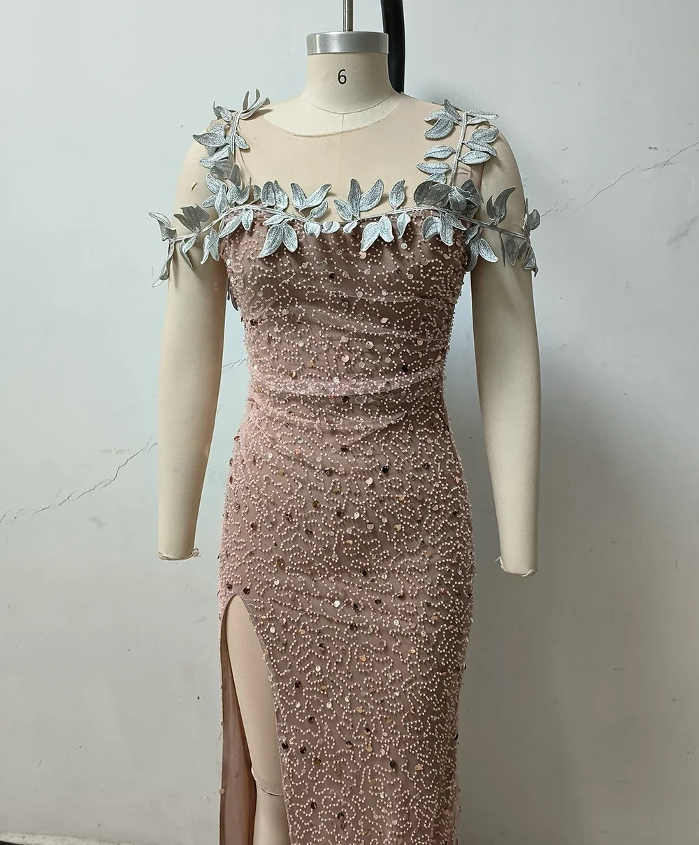 Женское платье макси с открытыми плечами DEIVE TEGER летнее облегающее блестками