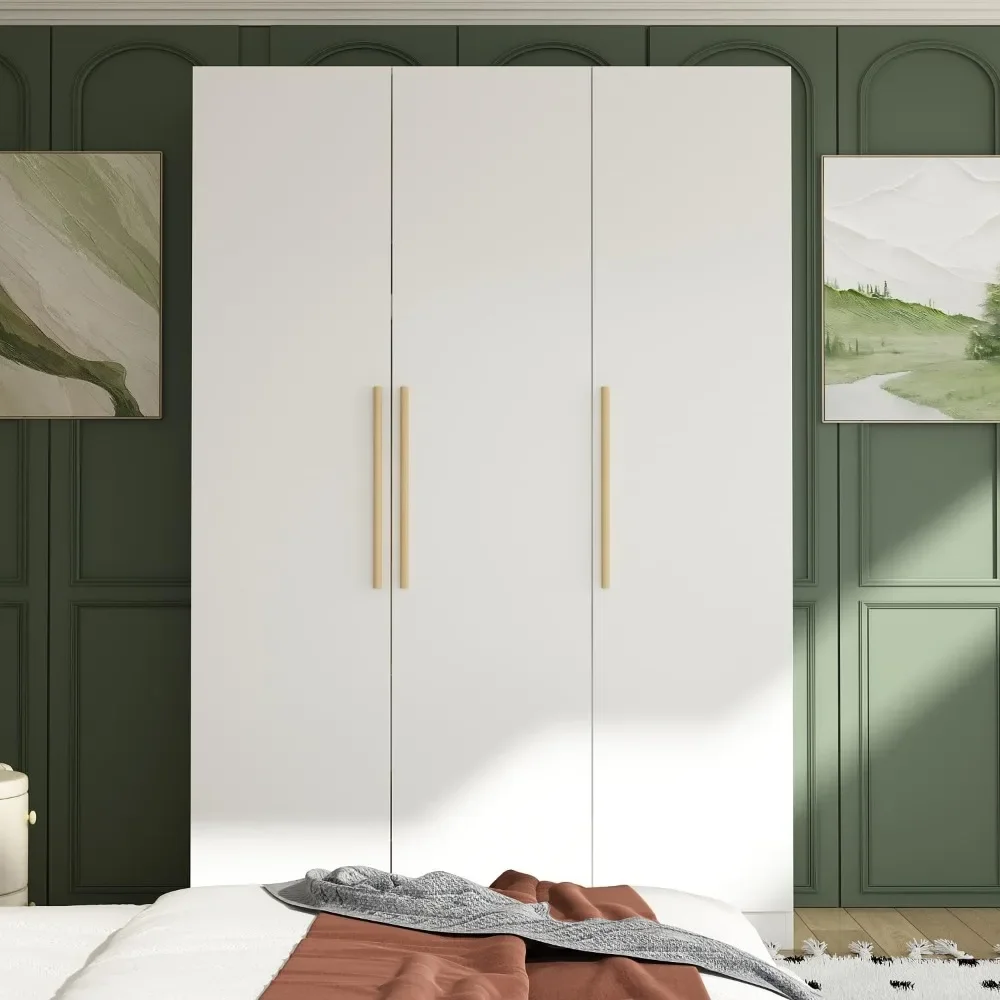 3-дверный шкаф-купе большой отдельно стоящий с полками и 2 подвесными стержнями