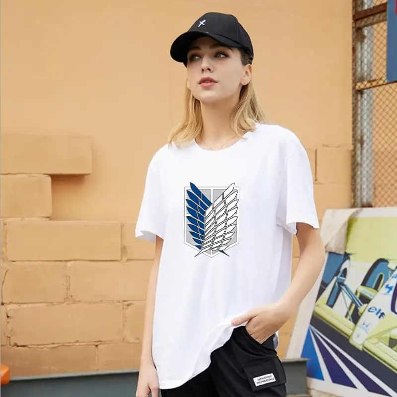 

Футболка из чистого хлопка с короткими рукавами и принтом «атака на Титанов»