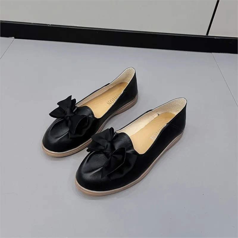 2023 New Women Flower Loafers Woman Slip On Sneakers Ladies Soft PU Leather Sewing Flat Platform Female Shoes All Seasons