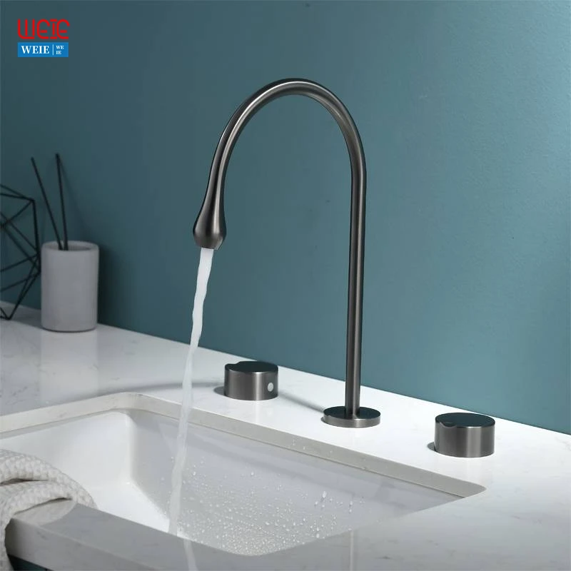 

Brushed gold brass Three-piece Bathroom Basin Faucet Contemporary Gentle Effluent Hot and Cold Water Mixer Taps Deck Installati