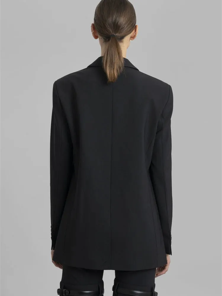 Рисунок 6 - Женский блейзер с длинным рукавом